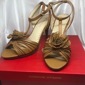 Camel leather strap women saddle